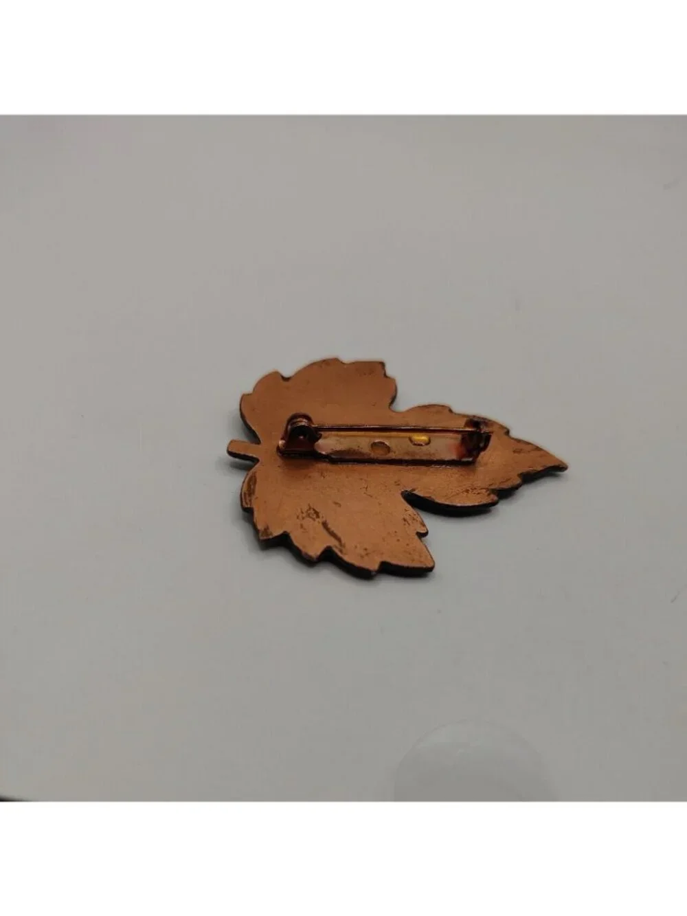 Unbranded brooch autumn